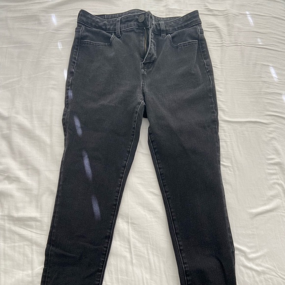 American Eagle Skinny Jeans - Picture 1 of 3